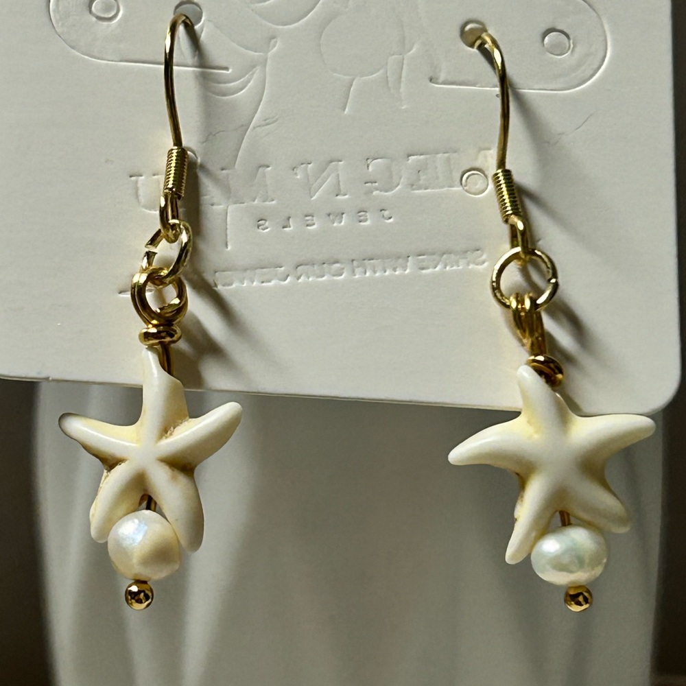 Elegant Starfish Pearl Earrings